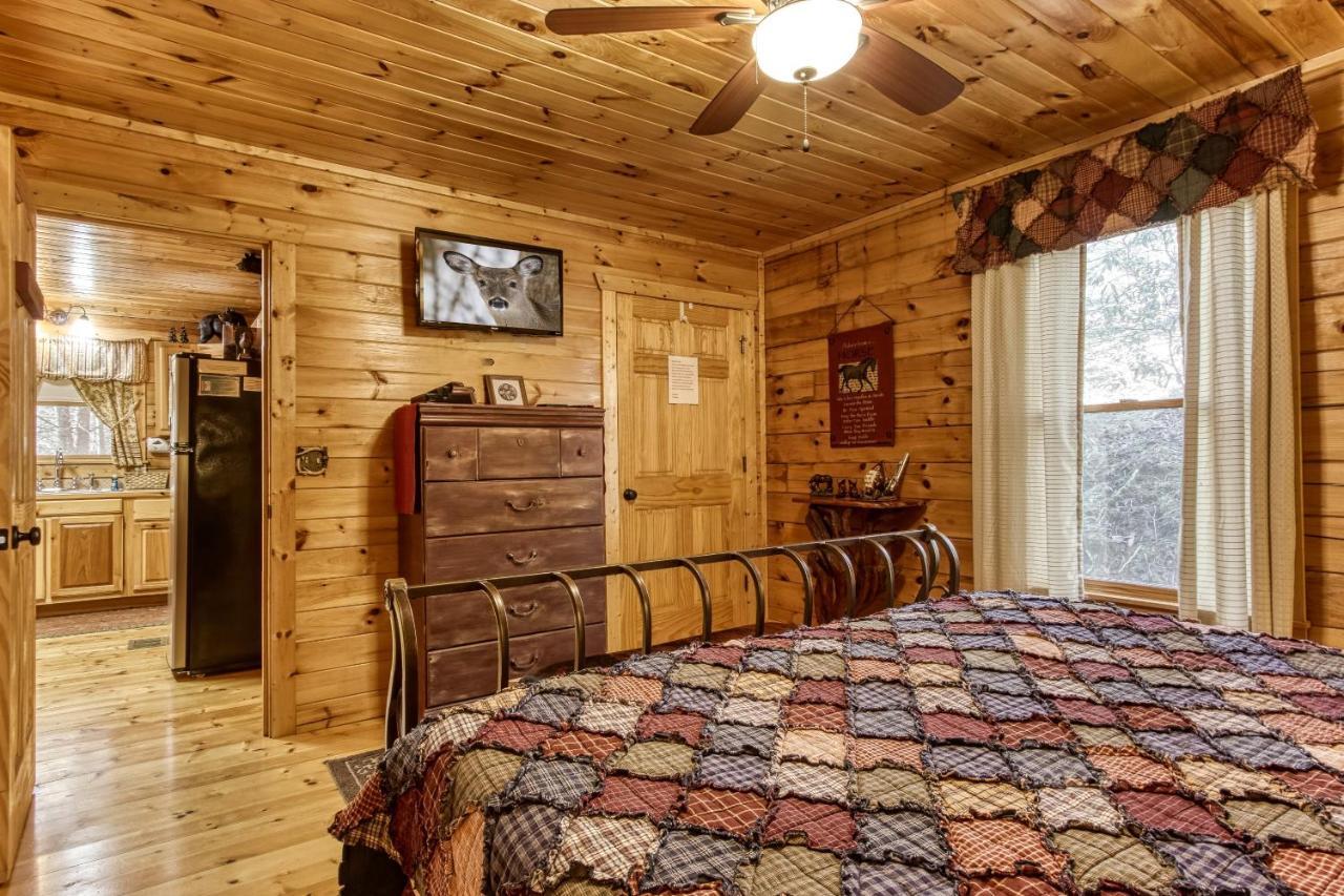 Magical Moments, Hot Tub, Wifi, 1089 Free Tickets Each Paid Day, Dollywood And More Гатлінбург Екстер'єр фото