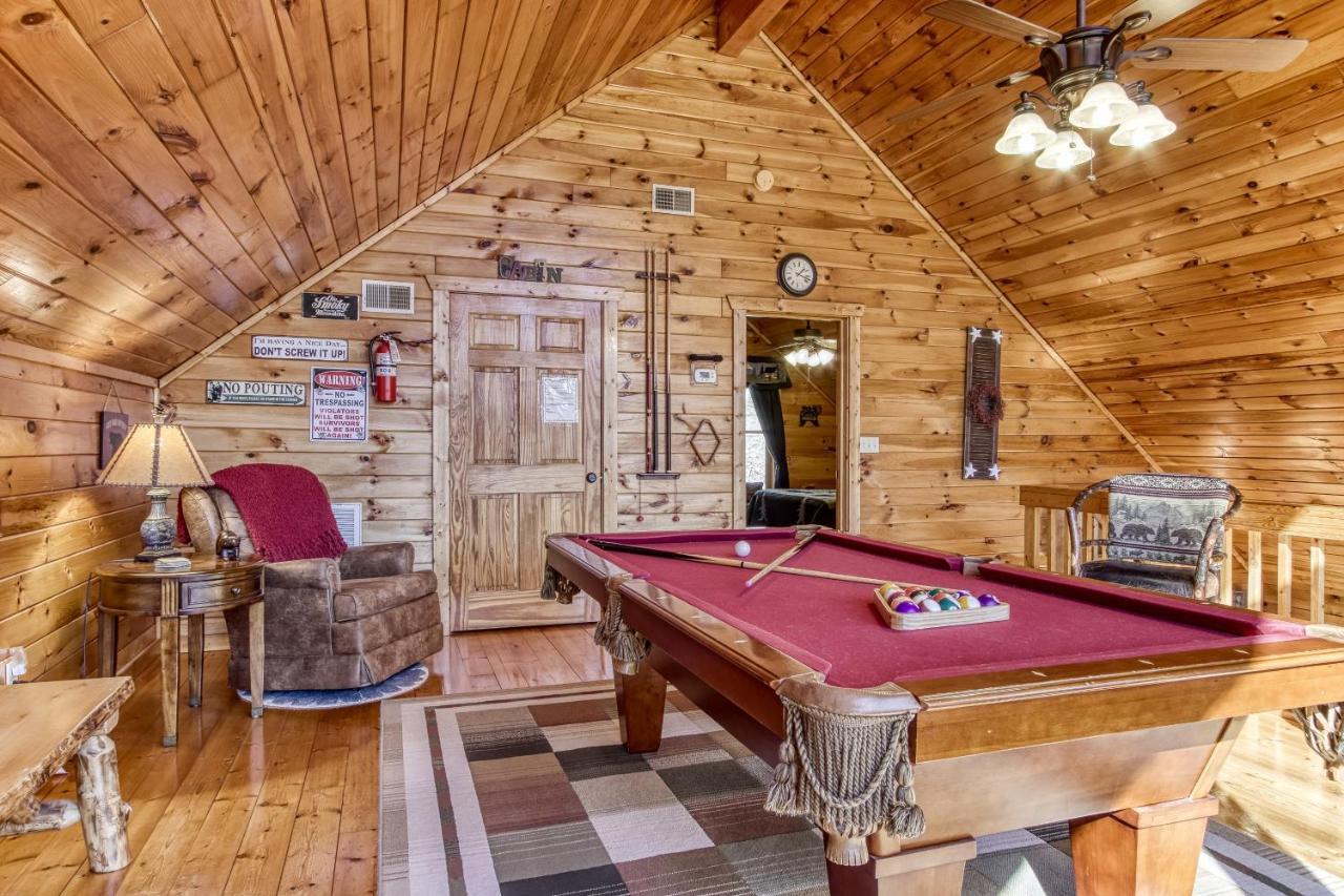 Magical Moments, Hot Tub, Wifi, 1089 Free Tickets Each Paid Day, Dollywood And More Гатлінбург Екстер'єр фото