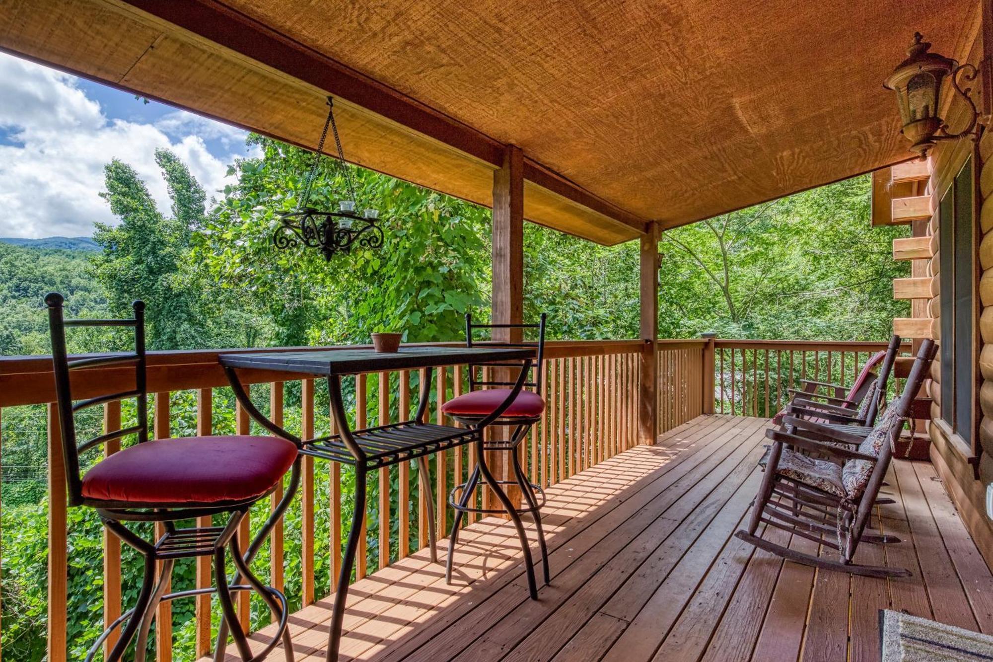 Magical Moments, Hot Tub, Wifi, 1089 Free Tickets Each Paid Day, Dollywood And More Гатлінбург Екстер'єр фото