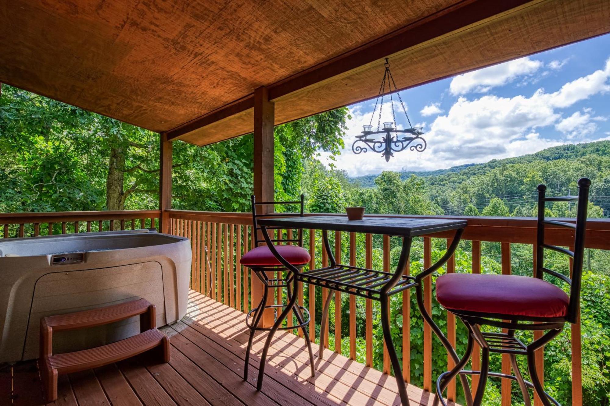 Magical Moments, Hot Tub, Wifi, 1089 Free Tickets Each Paid Day, Dollywood And More Гатлінбург Екстер'єр фото